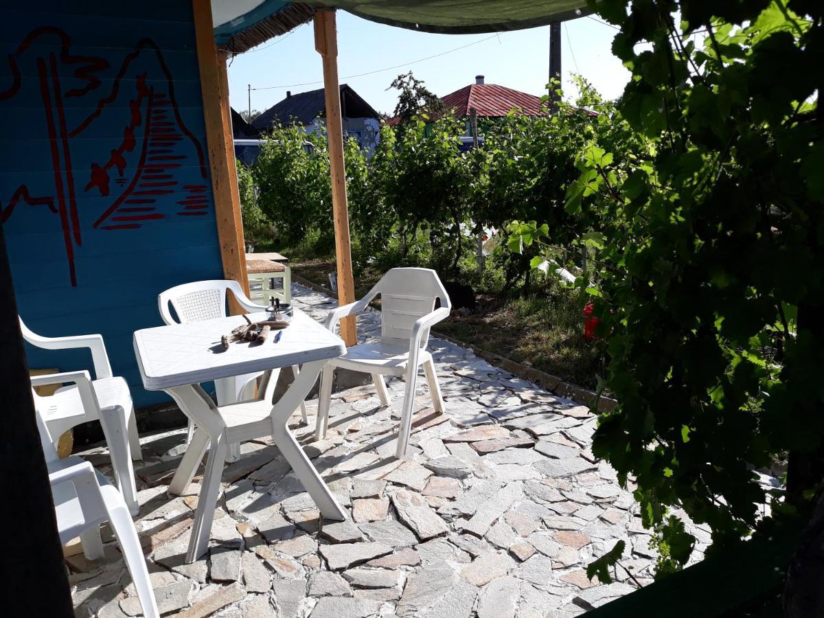Danube Delta Hostel Homestay & Camping Sulina Exteriör bild